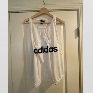 Adidas Tank Sz Medium